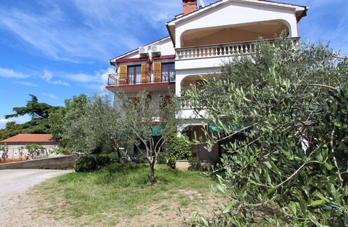 Malinska-Dubasnica Apartment | Double room Jelka 4 for short and long stay near the beach in Malinska