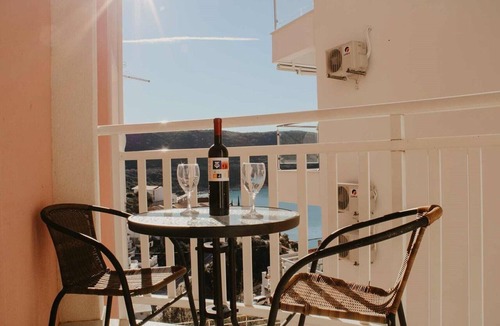 Neum Apartment | Double Room with balcony and breakfast