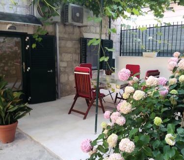 Split Apartment | Downtown Authentic Apartments