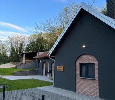 Batina Villa | East Mountain Villa