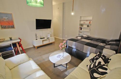 Bascarsije Apartment | EAST spacious studio apt in the heart of Sarajevo