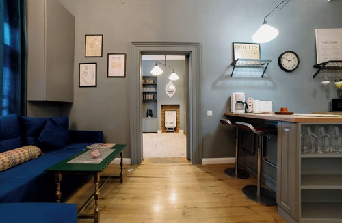 Brasov City Centre Apartment | Ela's Chic Apartment - Ultracentral, Old Town