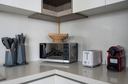 Za'abeel 2 Apartment | Elegant 3BR w Burj Khalifa & Fountain View