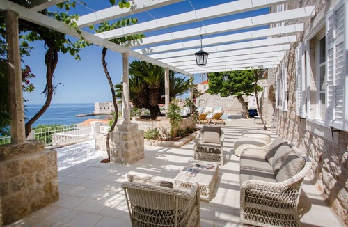 Ploce Villa | Elegant Dubrovnik Villa | 5 Bedrooms | Villa Dubrovnik Supila | Private Heated.