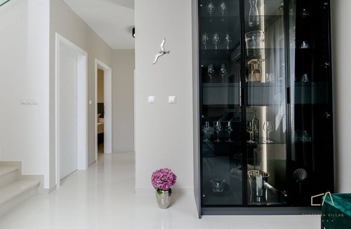 Zidarici Villa | Elegant Metra Maris2 Villa with Ocean Views and a Pool in Krk