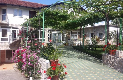 Medjugorje House | Elez Serenity Guesthouse - Double bed with Balcony