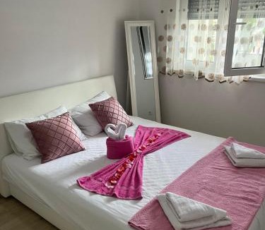 Modrica Apartment | Elly