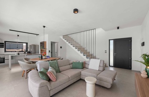 Kosinozici Villa | Elysium Escape Villa by aneo travel