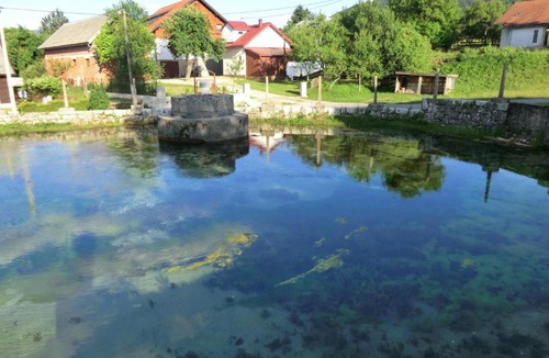 Vrelo Korenicko House | Ethno House Izvor