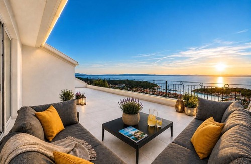 Moca Apartment | Exclusive 200 m² penthouse with a fantastic ocean view and a communal pool