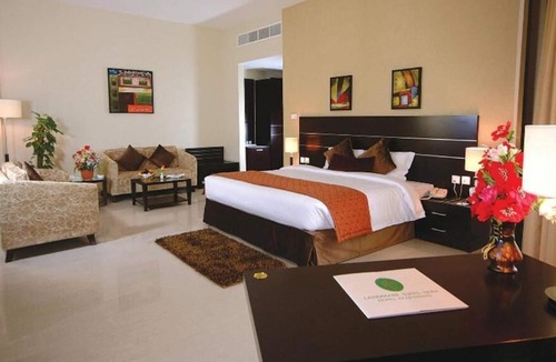 Al Muraqqabat House | Executive Suite Near Al Ghurair Centre By Luxury Bookings