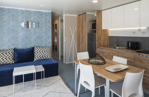 Zadar RV Rental | Falkensteiner Premium Mobilehomes Zadar - Camping