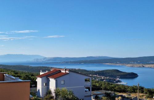 Smrika Apartment | Family and pet friendly apartment Frankopan Croatia