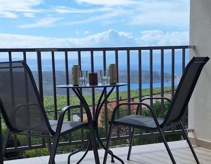 Smrika Apartment | Family and pet friendly apartment Frankopan Croatia