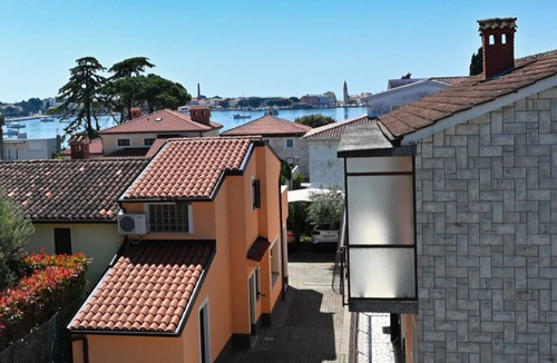 Murine Apartment | Family Apartment with Sea and City View