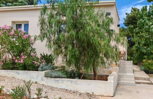 Rukavac House | Family friendly house with a swimming pool Rukavac, Vis (K-24700)