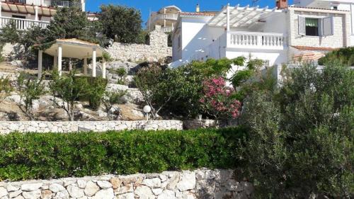 Sevid Apartment | Family friendly seaside apartments Sevid, Trogir - 14790
