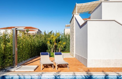 Vabriga Villa | Family villa Claretta with pool and grill in Porec