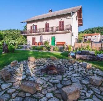 Pazin Apartment | Farm stay Synergia - Hiden treasure