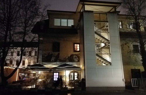 Ljubljana City Centre Apartment | Felix Tour As/Attractive, stylish renovated 2BR apartment, free WiFi and AC
