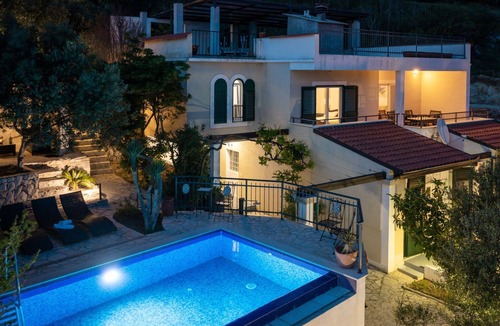 Lokva Rogoznica House | Ferienanlage Mirabella by Interhome