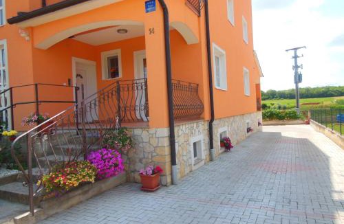 Vrvari Apartment | Ferienhaus Dakovic