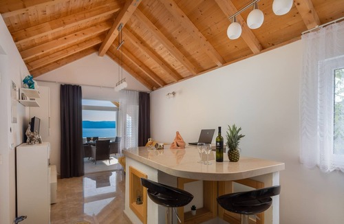 Marusici House | Ferienvilla "Villa LeoMa" mit privatem Pool by Interhome