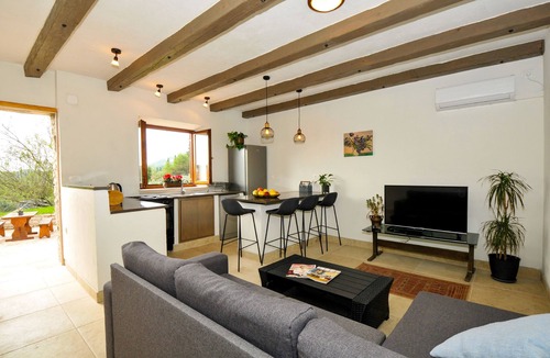 Korcula Villa | Fig Tree Villa - A traditional stone villa set in an olive grove