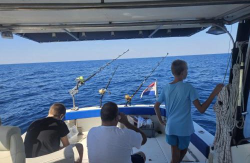 Primosten Boat Rental | Fishing Chatrer -Big game-izleti brodom