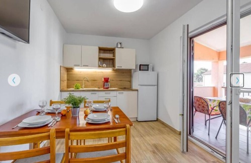Borik House | flat 'Silva6' with water view