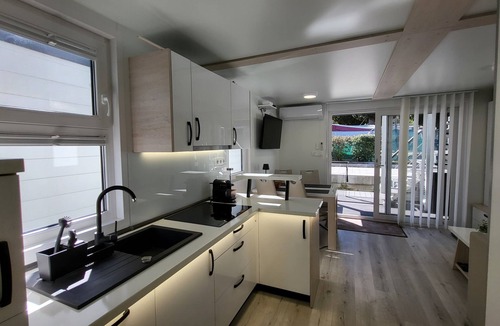 Seca Boat Rental | "Floating Sea Retreat with Jacuzzi - sunsets directly over the water