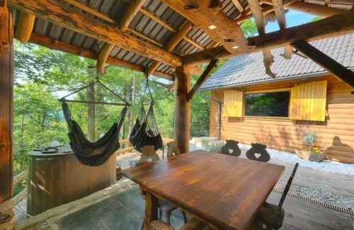 Gorenja vas-Poljane Villa | Forest eco-house & spa