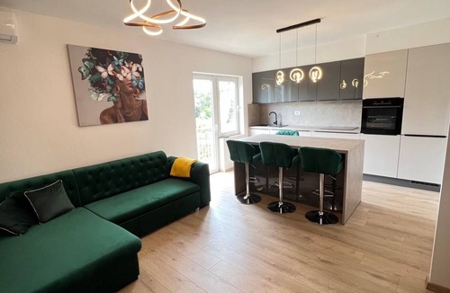 Sreser Apartment | Four-bedroom apartment with terrace Sreser, Pelješac (A-4557-a)