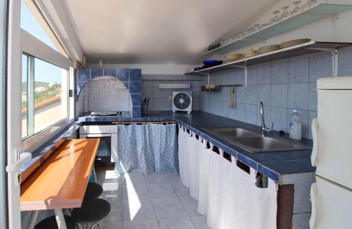 Milna Apartment | Four Bedroom Cozy Apartment In Milna