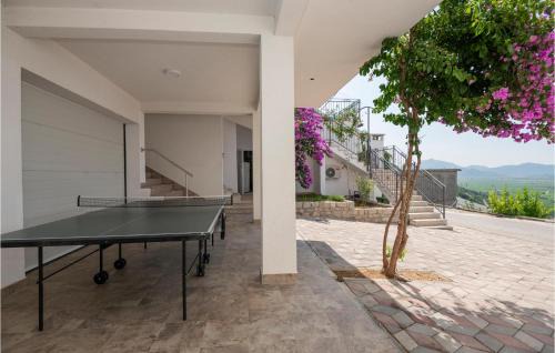 Veliki Prolog House | Four-Bedroom Holiday Home In Veliki Prolog