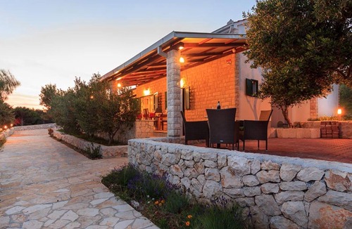 Okrug Villa | FourBedroom Beachfront Villa with Pool