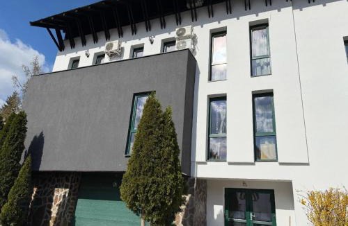 Valiug House | Franzdorf Alpin