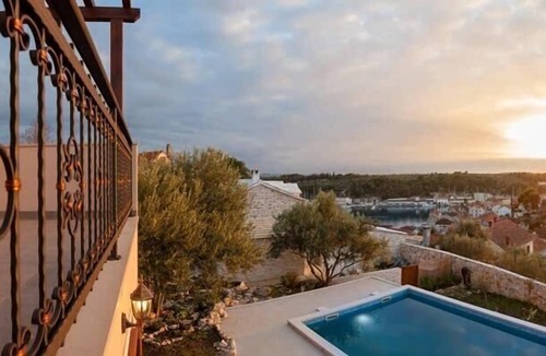 Milna (Brac) Villa | Glorious Villa With Beautiful Views And Pool