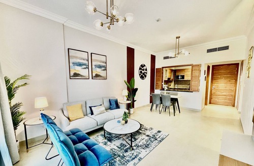 Dubai Apartment | Goodwood Suites - Deluxe 1-Bedroom Apartment in Dubai
