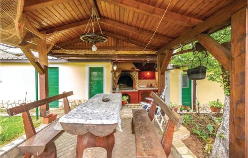 Hreljin Apartment | Gorgeous Apartment In Hreljin
