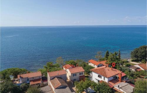 Lovrecica Apartment | Gorgeous Apartment In Lovrecica With Wifi