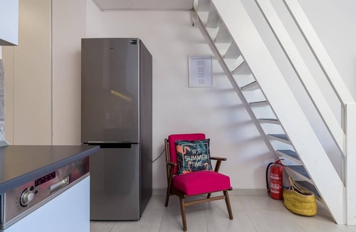 Stinica Apartment | Gorgeous apartment in Stinica with WiFi