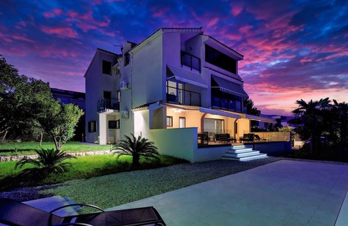 Kastel Stafilic House | Gorgeous home in Kastel Stafilic