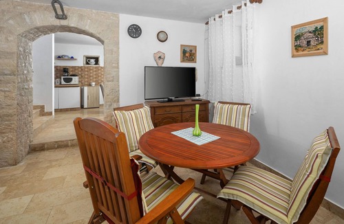 Vodnjan House | Gorgeous home in Vodnjan-Kacana