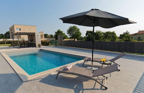 Marici House | Gorgeous home in Kanfanar