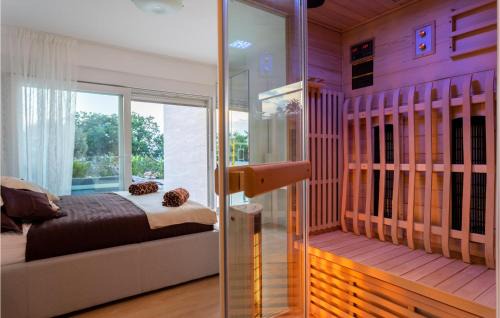 Klimno House | Gorgeous Home In Klimno