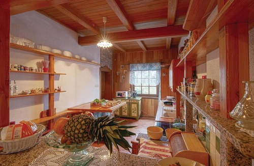 Ludbreg House | Gorgeous home in Ludbreg with sauna