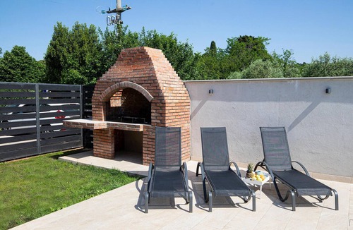 Medulin House | Gorgeous home in Medulin