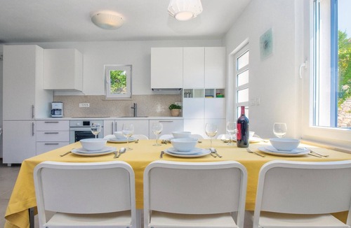Cove Makarac (Milna) House | Gorgeous home in Milna