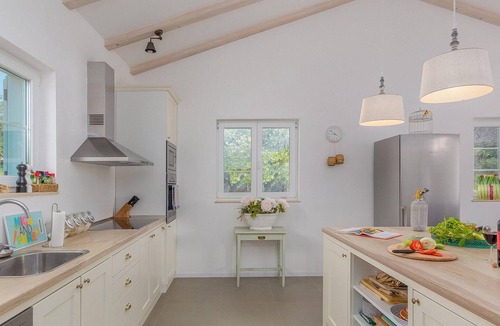 Modrusani House | Gorgeous home in Modrusani with sauna